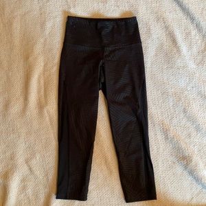 XS Old Navy Active Go Dry Leggings